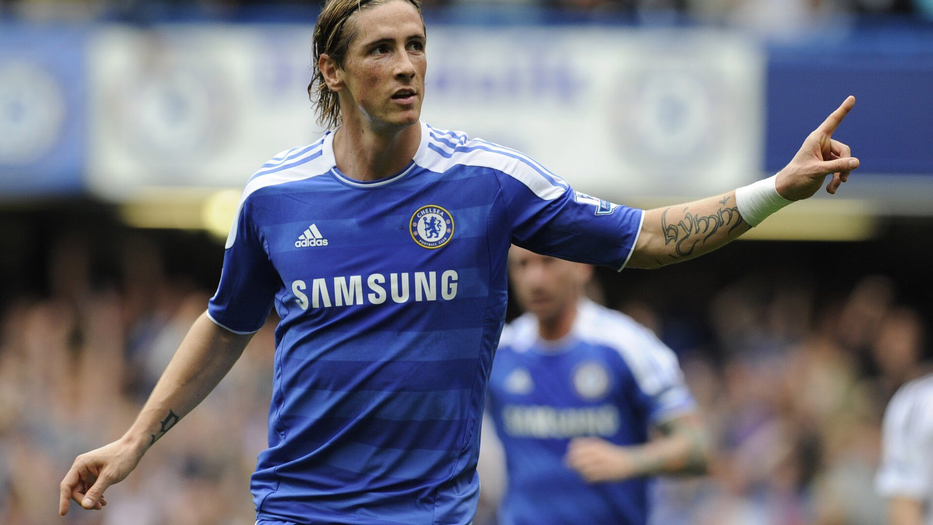 阿森纳被升班马补时扳平十连胜梦碎，阿森纳队